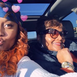 Meet your Posher, Ana